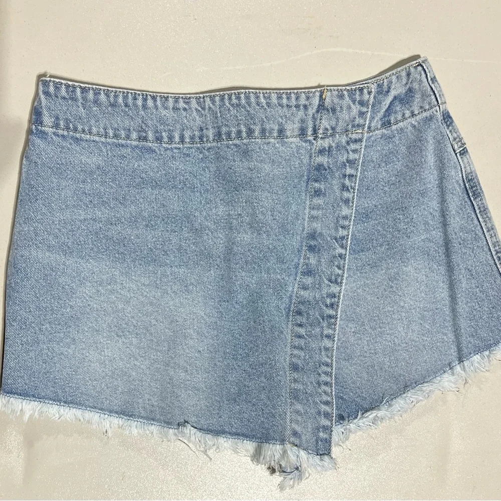 Skort - Picture 1 of 4